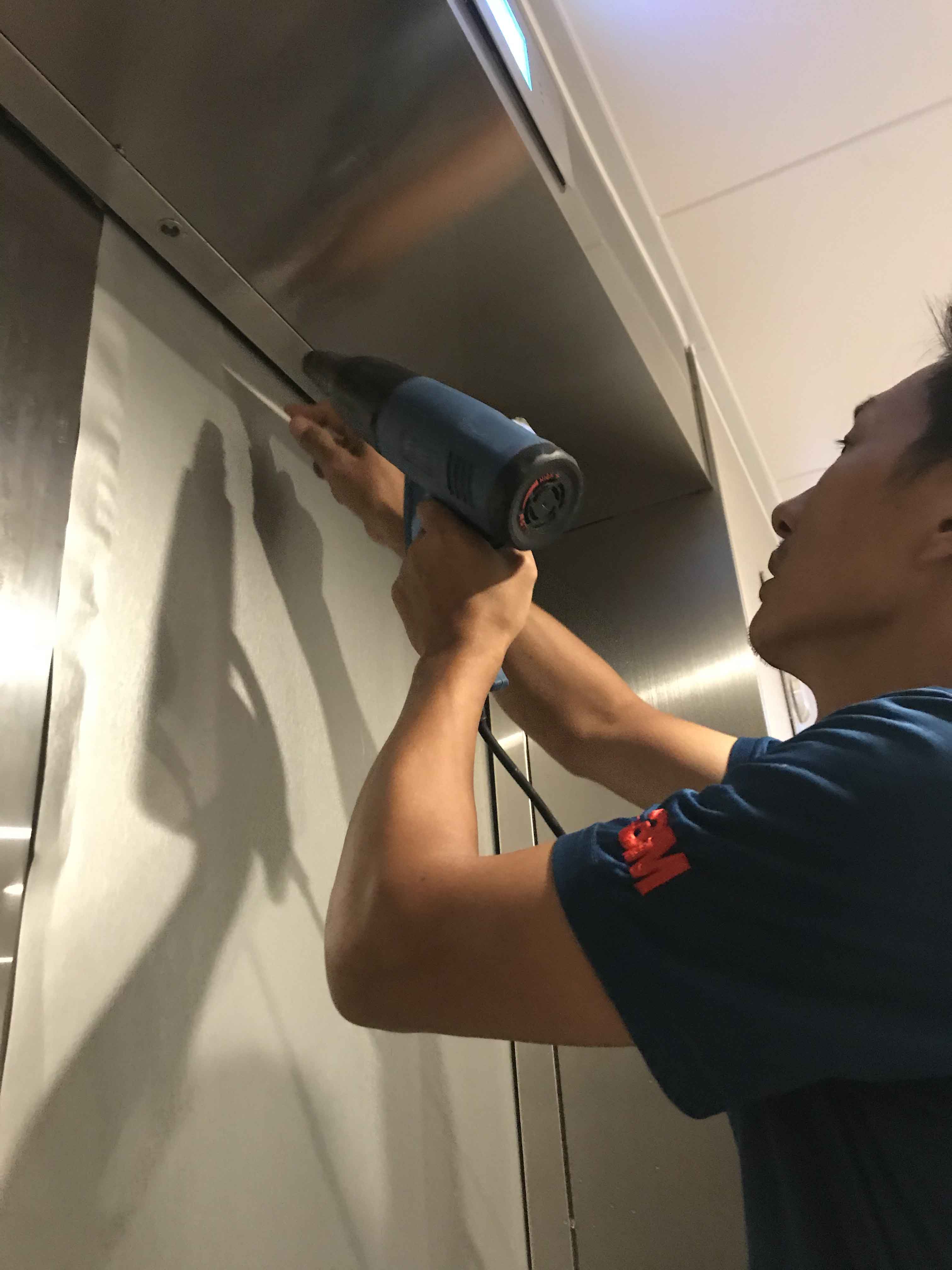 度假村酒店電梯裝飾膜施工案例